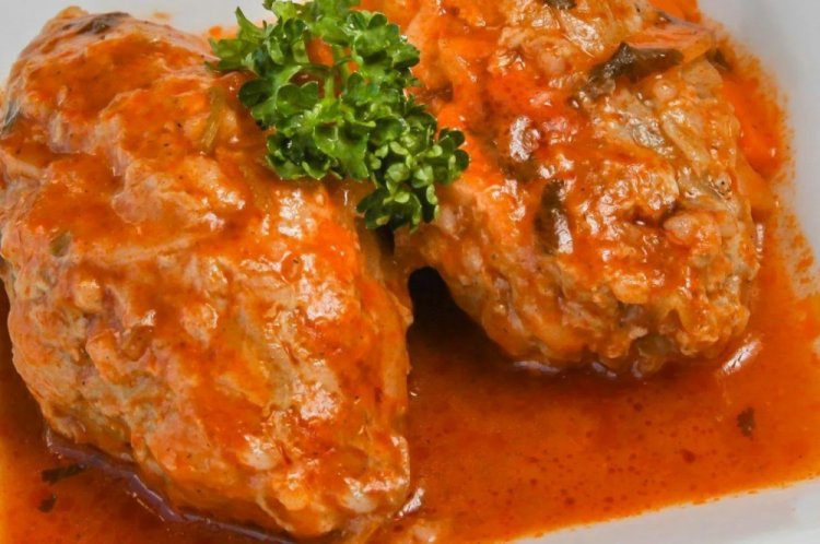 Ленивые голубцы в томатной заливке на сковороде