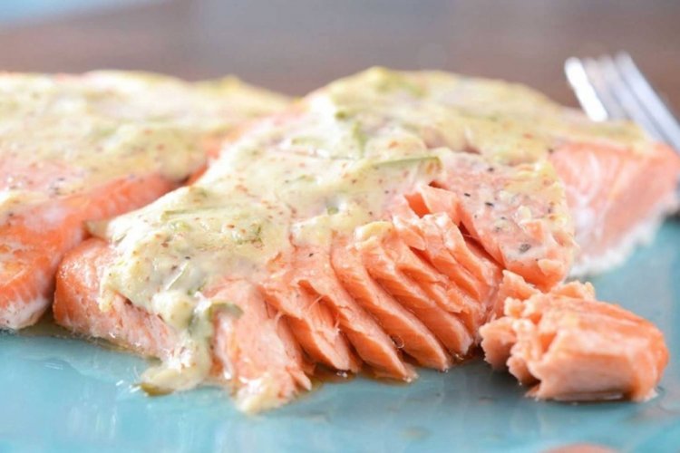 Лосось в сливочном соусе в мультиварке