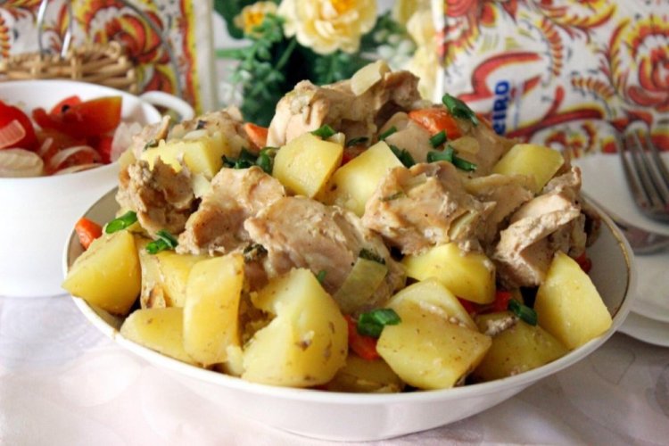 Жаркое из курицы – классический рецепт