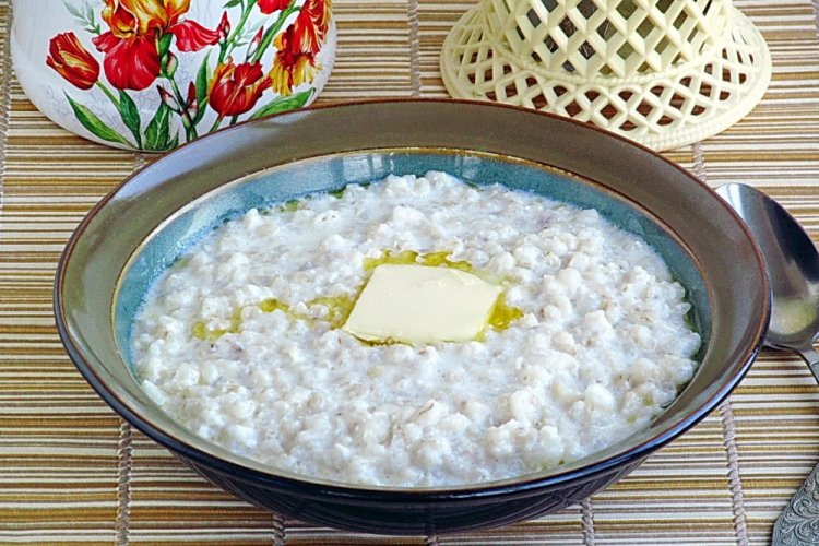 Молочная перловая каша