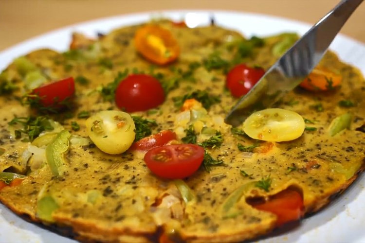 Нутовый омлет на соевом молоке