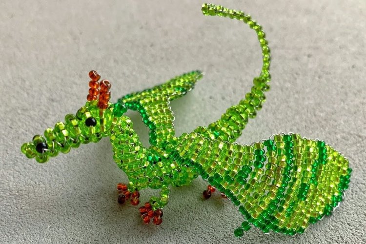 Дракон из бисера