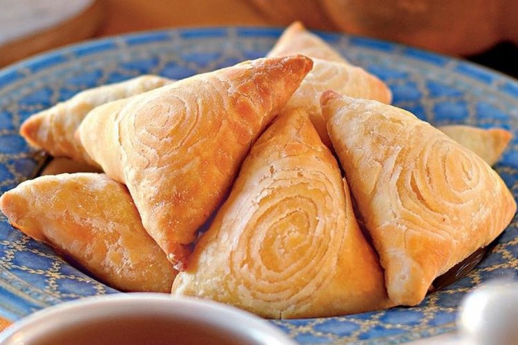 Самса с тыквой и сыром