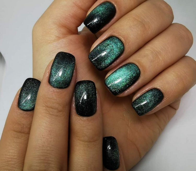 Маникюр Кошачий глаз