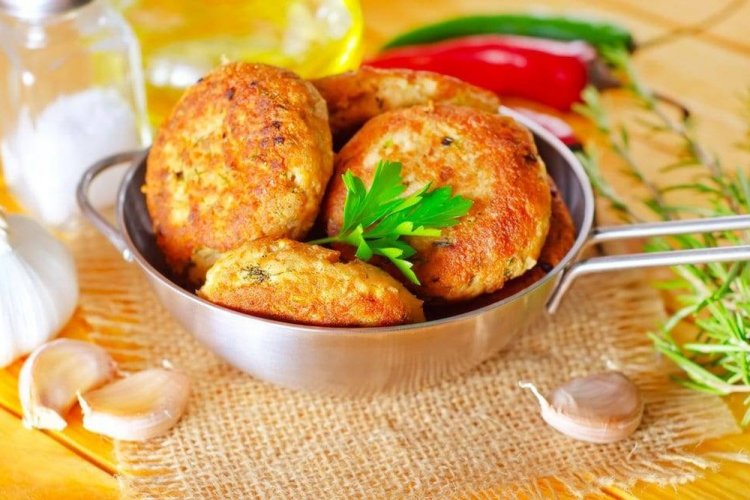 Котлеты из тыквы, пекинской капусты и курицы