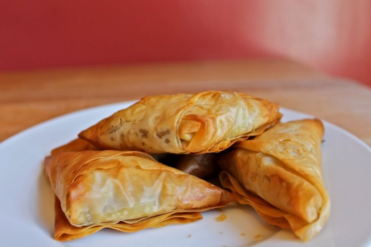 Пирожки из теста фило с тыквой и фетой