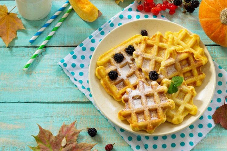 Тыквенные вафли на кукурузной муке