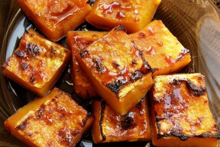 Сладкая тыква на сковороде