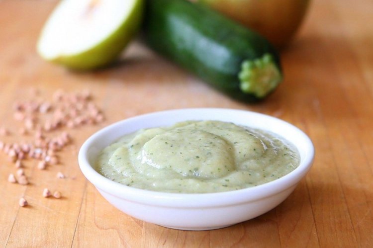 Пюре из кабачков с яблоком