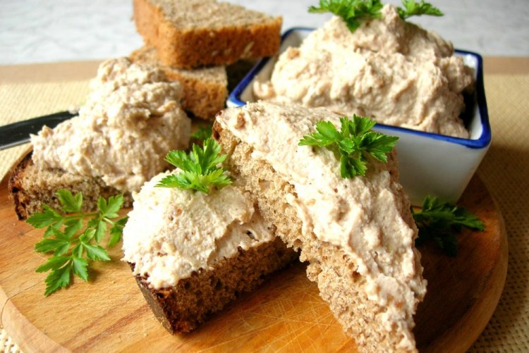 Паштет из яиц с луком