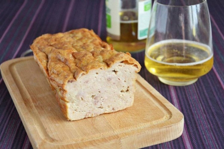 Мясной хлеб из курицы с отрубями