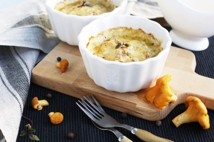 Жульен с лисичками