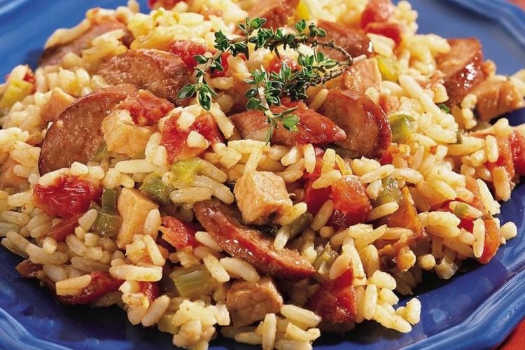 Джамбалайя с ветчиной и беконом