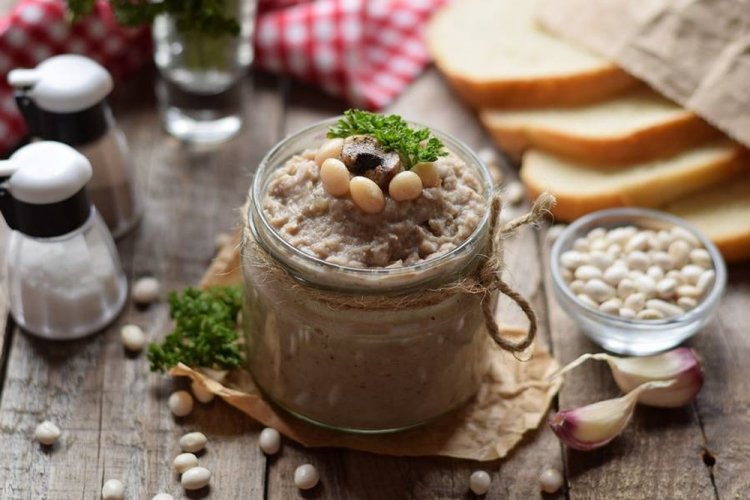 Паштет из фасоли с грибами