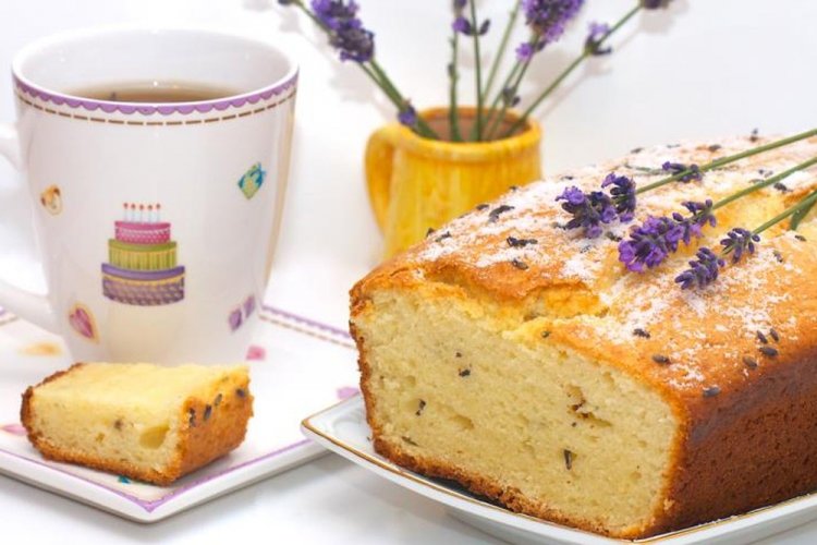 Лимонно-лавандовый кекс