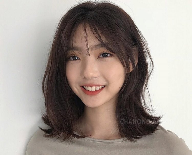 Тонкая челка