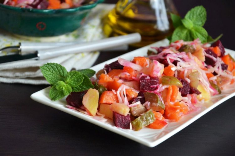 Винегрет с квашеной капустой