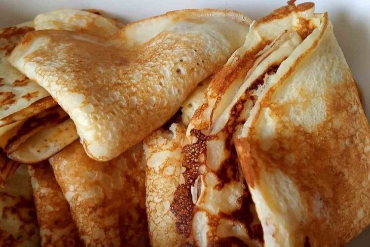 Блины на кислом молоке и сливочном масле