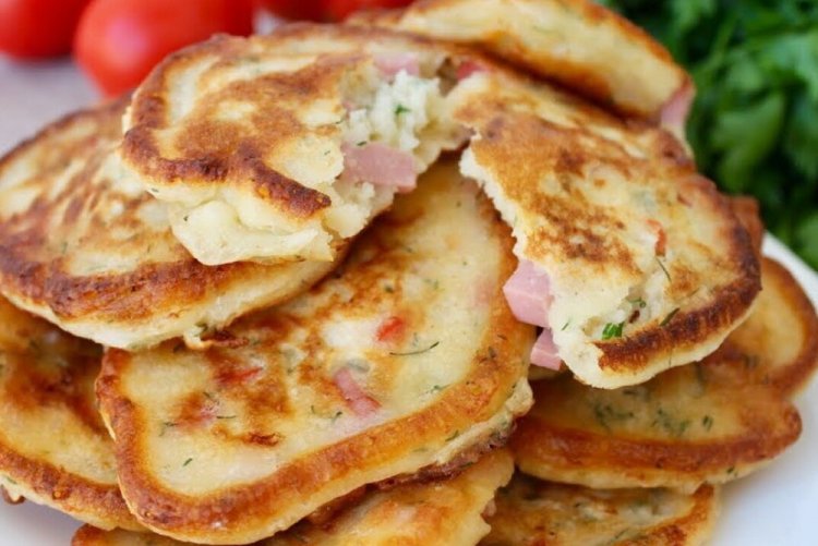 Оладьи на кислом молоке с ветчиной и сыром