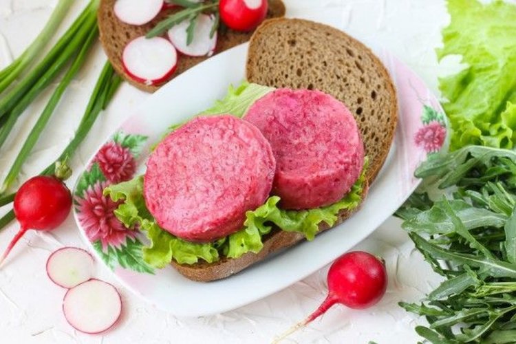 Постная фасолевая колбаса