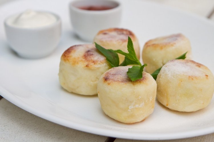 Классические сырники из рикотты