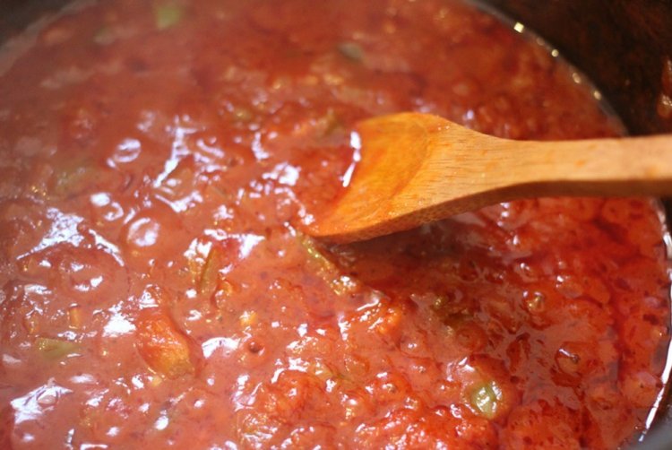 Томатная подлива без мяса для картофельного пюре