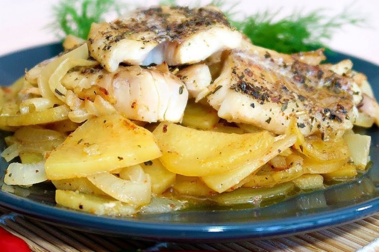 Рыба с картошкой в аэрогриле