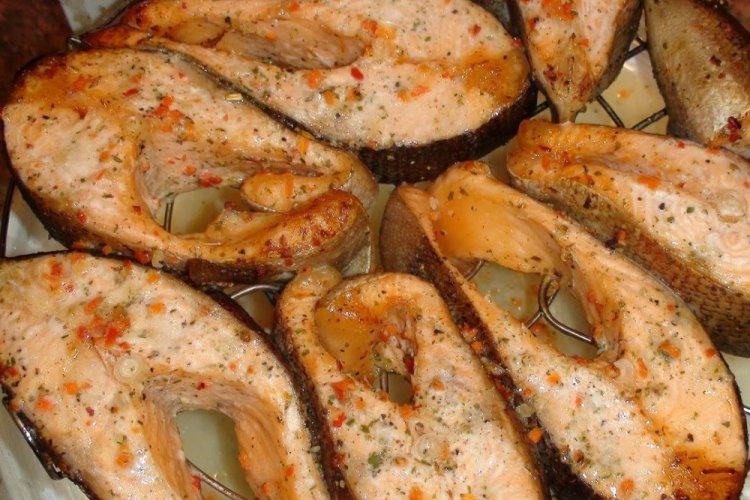 Стейки лосося в аэрогриле