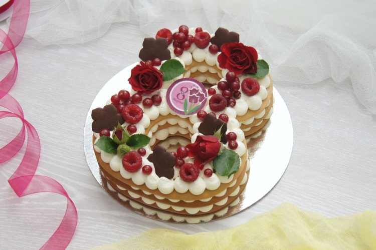 Медовый торт «Восьмерка»