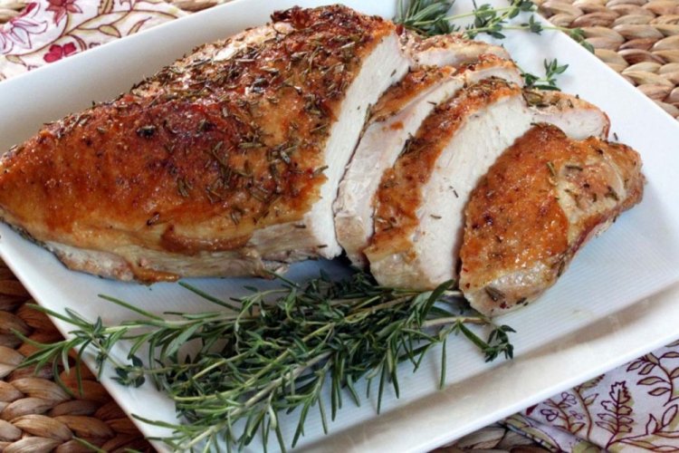 Филе индейки в соевом соусе в духовке