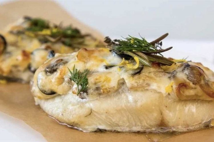 Судак с грибами в духовке