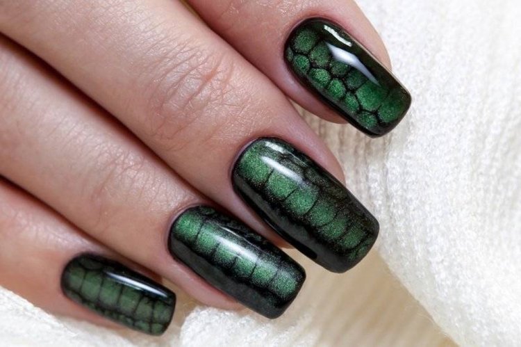 Кожаный маникюр