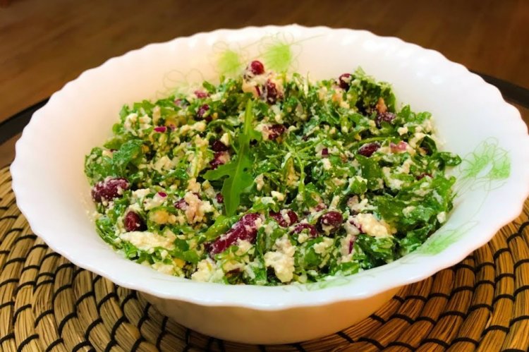 Салат с творогом и фасолью