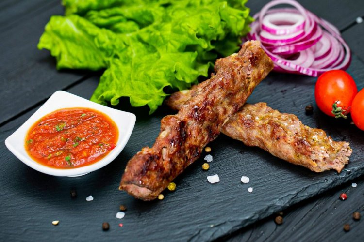 Узбекский люля-кебаб на мангале