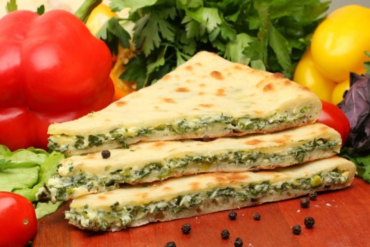 Осетинский пирог с черемшой