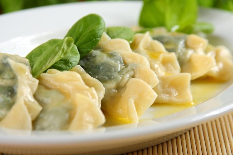 Постная начинка с тофу и шпинатом для пельменей