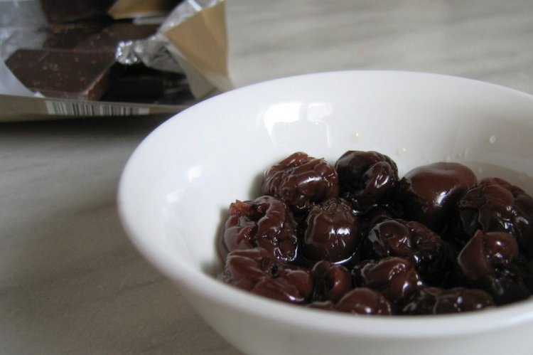 Вишня в коньяке