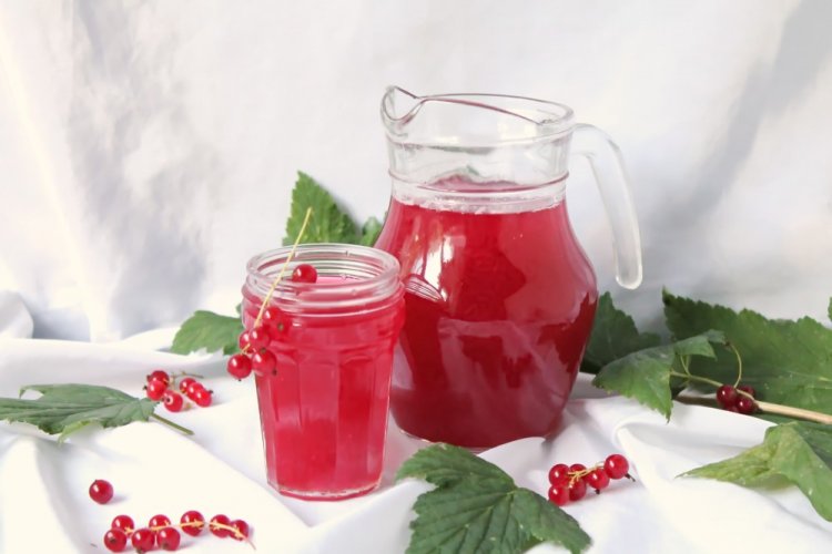 Сок из красной смородины на зиму