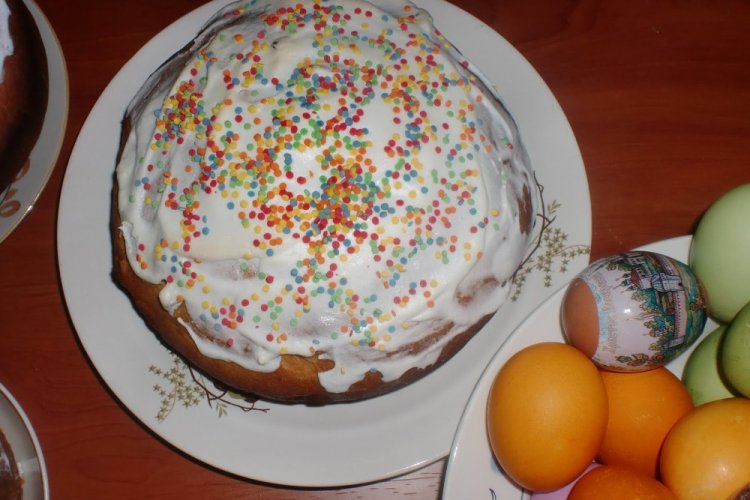 Пасхальный кулич на сметане с творогом в мультиварке