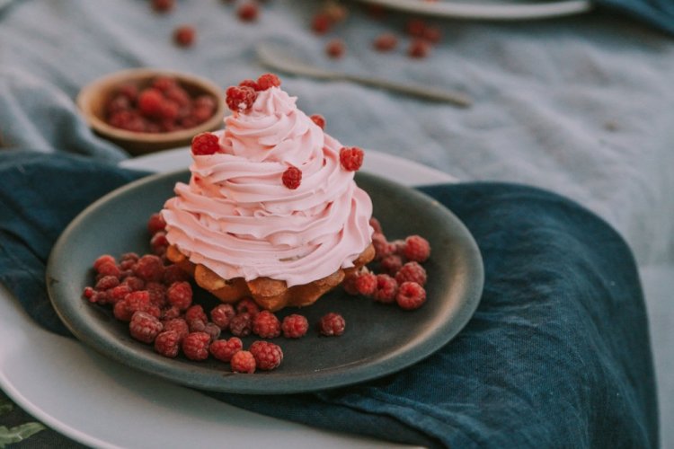 Малиновый крем