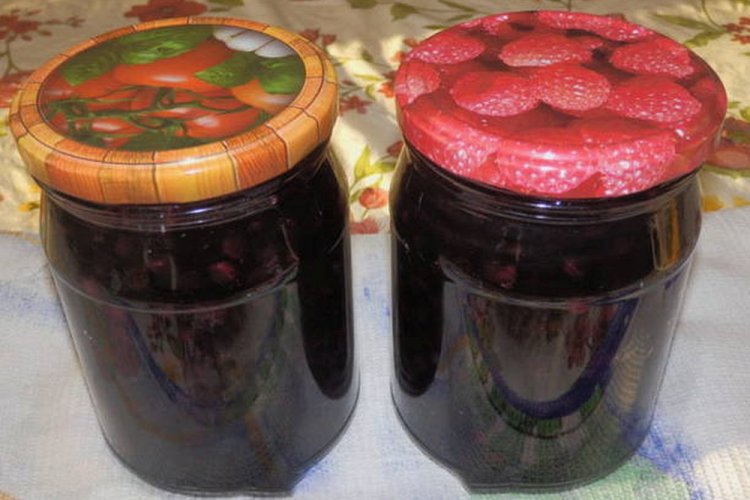 Черника в собственном соку на зиму