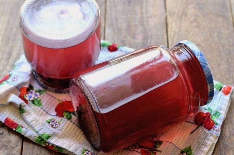 Компот из черемухи и смородины на зиму