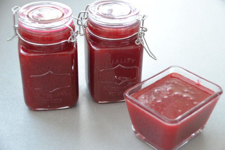 Кизил с сахаром без варки на зиму