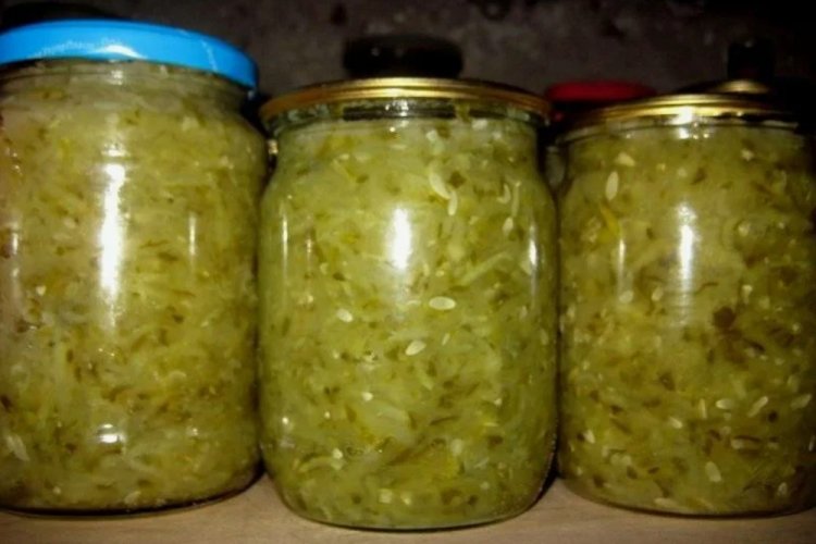 Тертые огурцы с уксусом на зиму