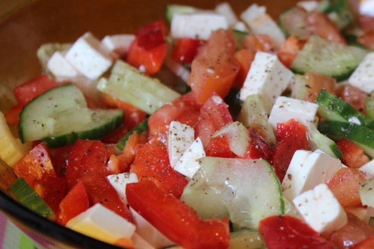 Овощной ПП салат с сельдереем и фетой