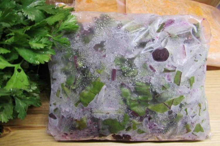 Замороженная свекольная ботва на зиму