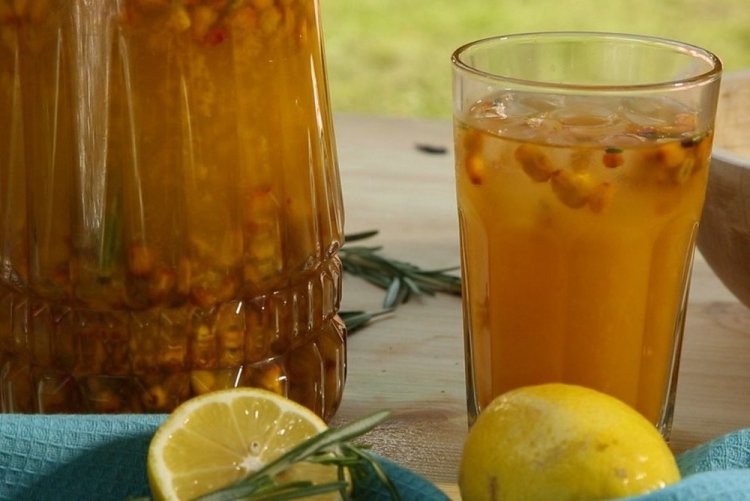 Имбирно-облепиховый лимонад