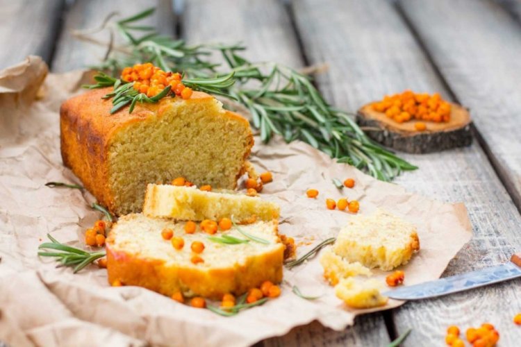 Кекс с шампанским и облепихой