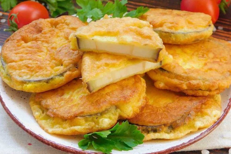 Баклажаны в кляре на сковороде