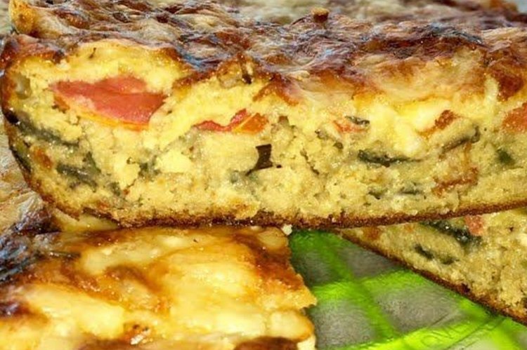 Заливной пирог с баклажанами и помидорами